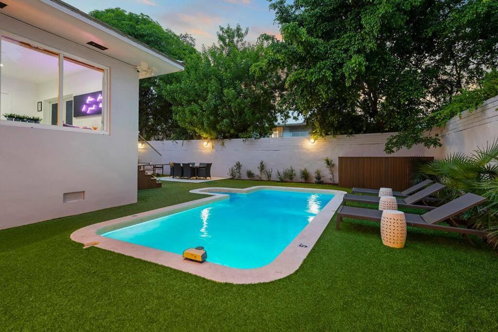 Beautiful Villa With Heated Pool Must Seen! Miami Buitenkant foto